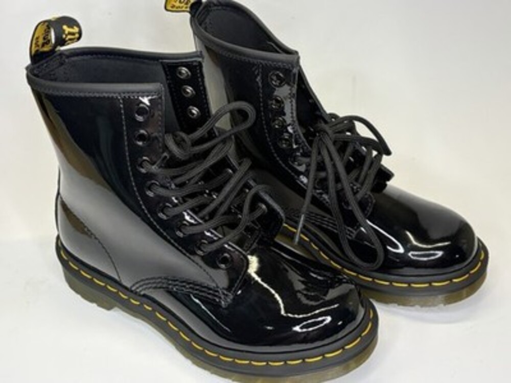 Dr. Martens 1460 W Black Patent Lamper Leather Lace Up Boots Women’s Size 5